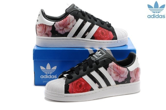 adidas superstar femme a fleur